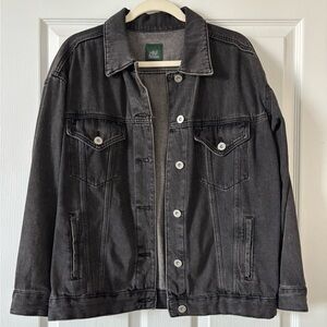 Black denim jacket!